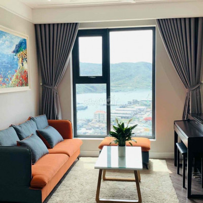 Căn hộ cao cấp, căn góc, 2 phòng ngủ view biển tại Altara Quy Nhơn