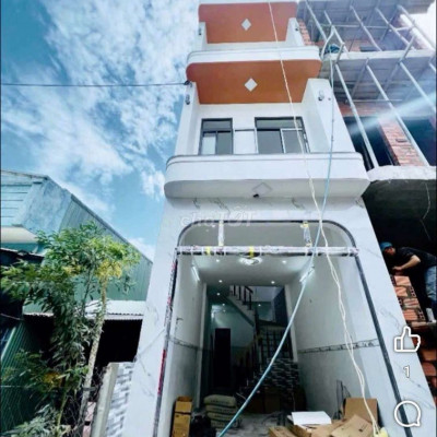 Bán nhà hẻm Tây Sơn, khu Gara Quyền 

. Gần biển