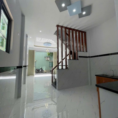 Bán nhà 2 tầng hẻm ô tô Chế Lan Viên giá 3,3 tỉ