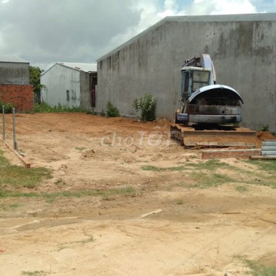 Cần bán 2 lô đất liền kề thôn Đại Ân, xã Cát Nhơn cũ