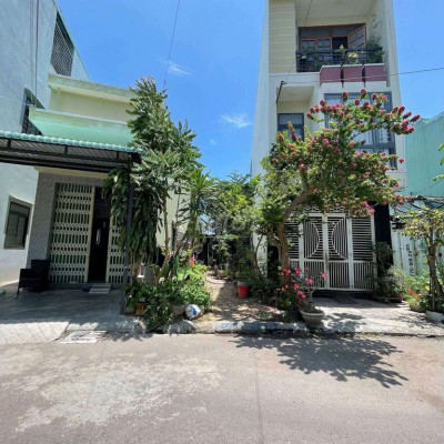 Lô đất mặt tiền đường Nguyễn Thị Hãnh Quy Nhơn Dt 68m2