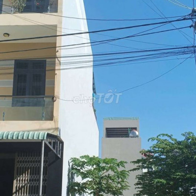 Cần bán lô đất Đê Đông, 92m2, mua ở, đầu tư, tích sản. Lh: ***