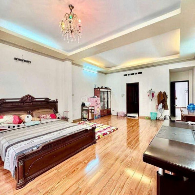 Bán nhà hẻm cạn phường quy nhơn