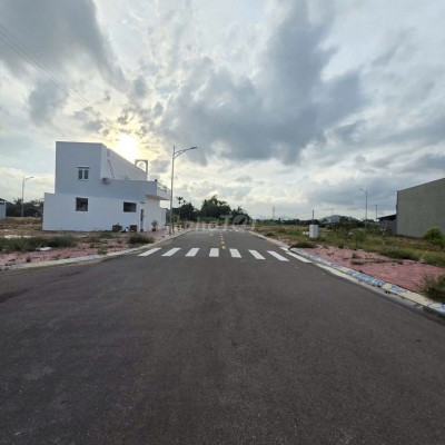 BÁN 2 LÔ ĐẤT ĐẸP - KHU VỰC ECOHOME CHỢ DINH - QUY ĐÔNG - GIA LAI.