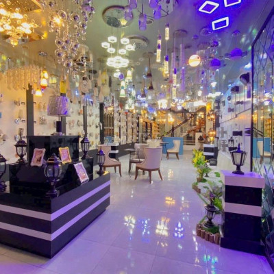 Nhà nguyên căn 5 tầng + 1 tầng hầm vị trí đắc địa đường Trần Hưng Đạo