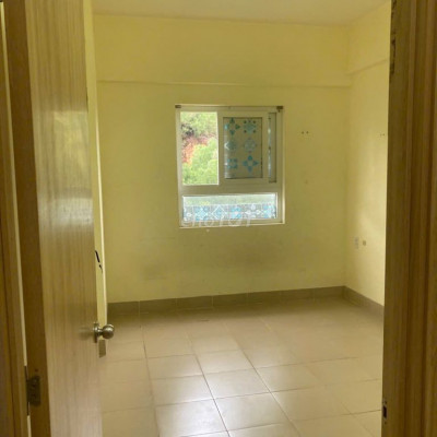 Cho Nam thuê phòng trong nhà chung cư