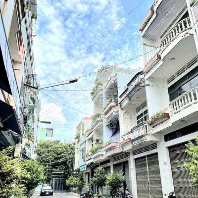 🏠 Nhà MT Nguyễn Trung Ngạn, P. Quy Nhơn – 4 tầng, 6WC, Nhỉnh 10 Tỷ.