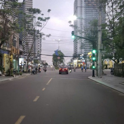 BÁN NHÀ TRUNG TÂM QUY NHƠN – MẶT TIỀN NGÔ ĐỨC ĐỆ – CÁCH BIỂN 300M