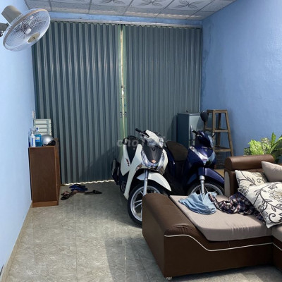 Nhà cấp 4 mặt tiền đường nguyễn khuyến